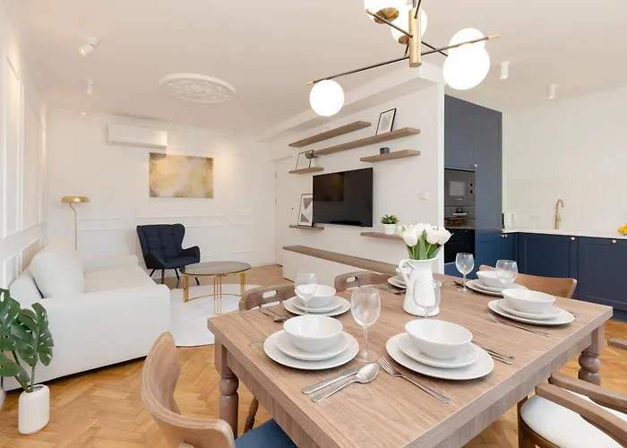 In The Centre Of By Renters Appartement Warschau